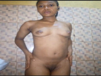 Sandra Naked Inside Bathroom Porn Pics