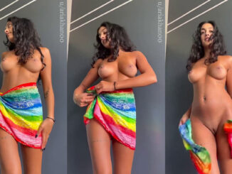 Sexy Pakistani Model “Aria Khan” Flaunts Her Boobs And Strips, Flaunting Her Pussy