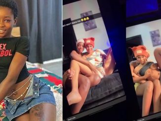 Nigerian Snapchat Bad Bitch Goofing With Her Friend As She Flaunts Her Pussy