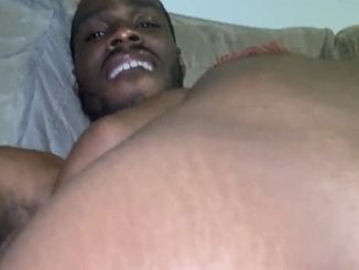VIDEO: Charles recording himself chopping raw pussy