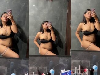 Indian Desi Babe Feeling So Sexy Today In Her Mirror Selfie