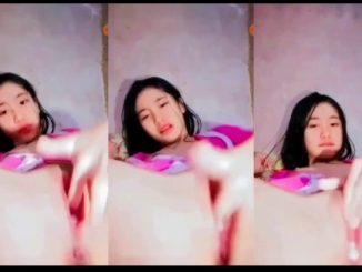 Indonesian Lady “Mandut Ninuninu” Creams As She Rubs Her Pussy While Masturbating