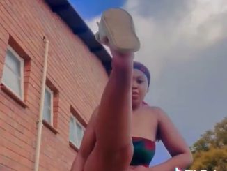 Phindile sleper no panties zulu dance on TikTok.