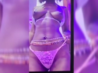 Hookup Girl Sent Her Nude Video In View Once